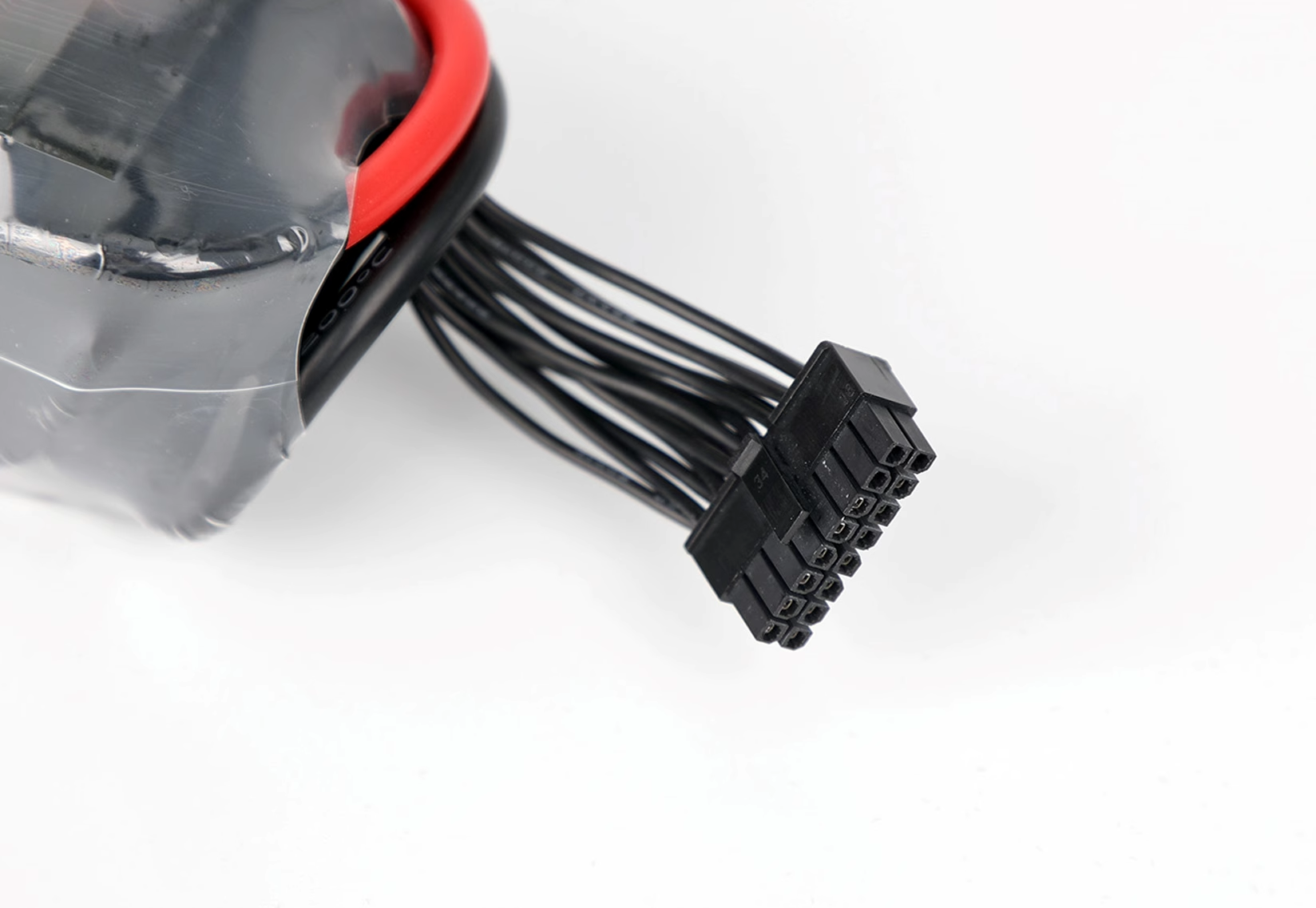 RVE 12S 4400mah 44.4V 75C LI-PO BATTERY(图3) RVE 12S 4400mah 44.4V 75C LI-PO BATTERY(图3)
