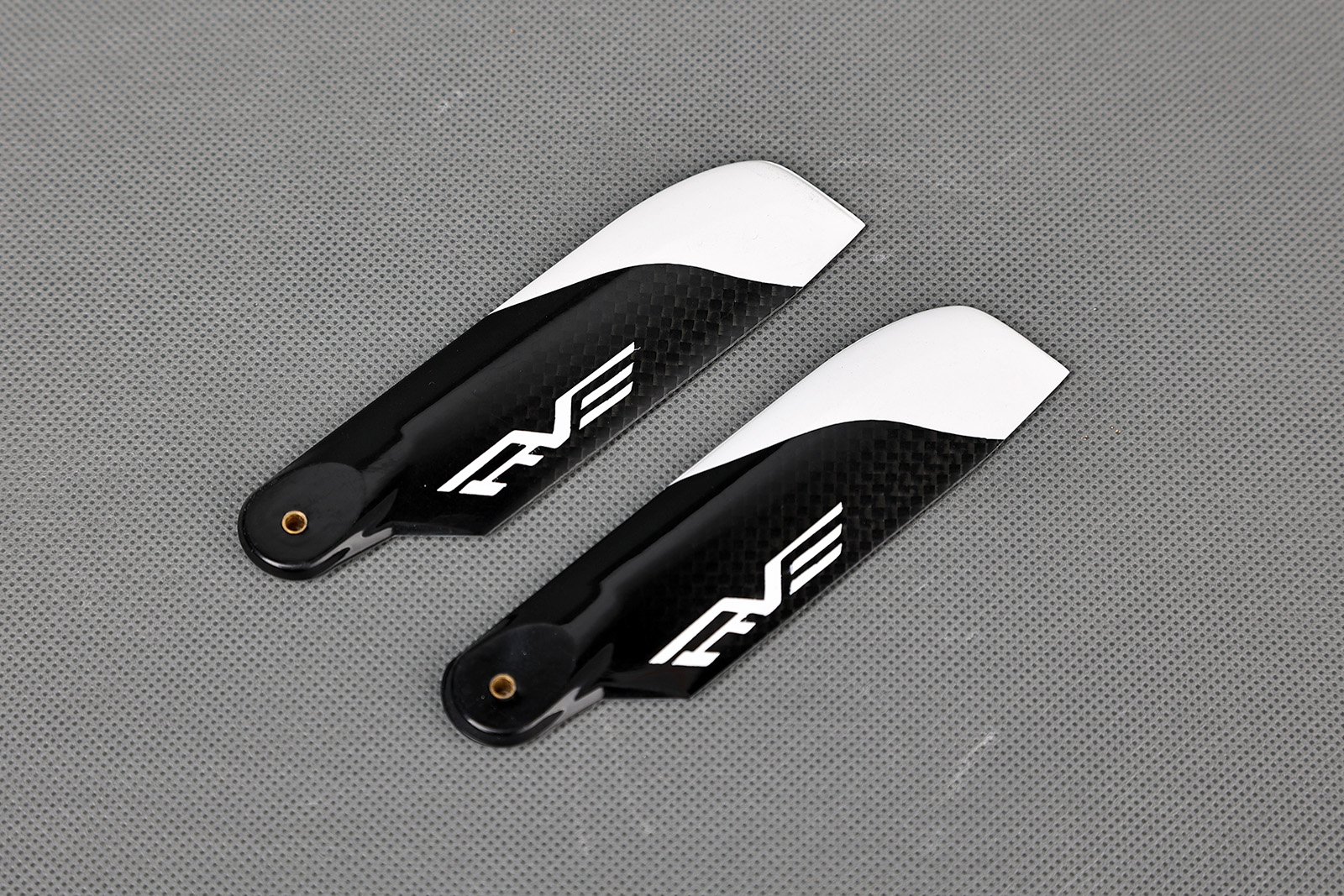 F3C CARBON TAIL ROTOR 105MM  MK32101 (图2)