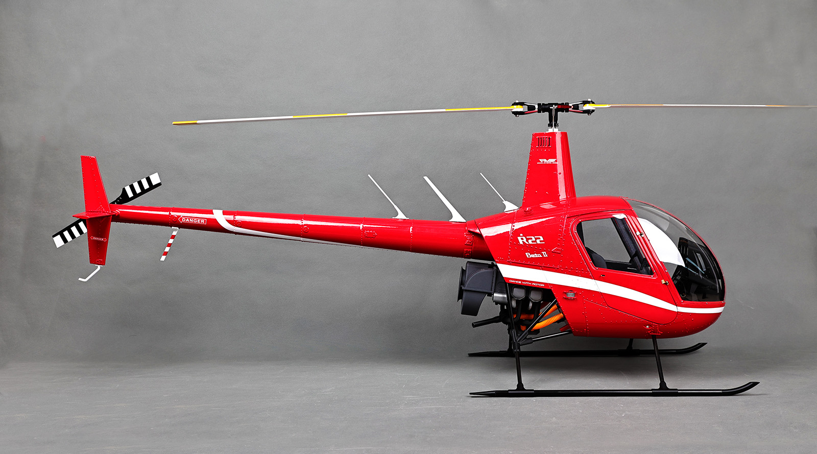ROBINSON R22 1/4.5 Scale Helicopter KIT（RED)C(图2)